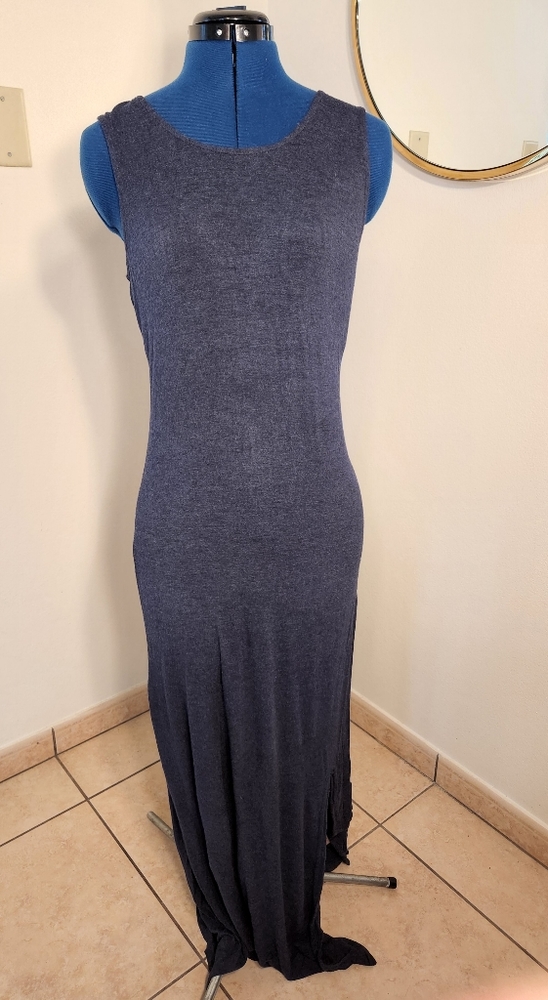 Navy bodycon maxi dress